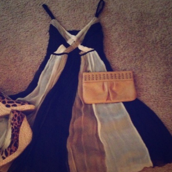 Dress - Picture 1 of 1