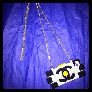 Chanel IPhone 5 case / cover  pre-order!