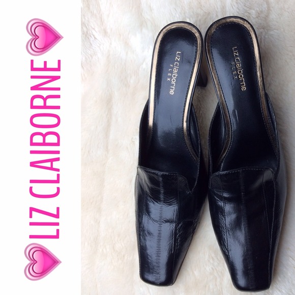 🎀SOLD🎀 Liz Claiborne Flex Mules. NWOT