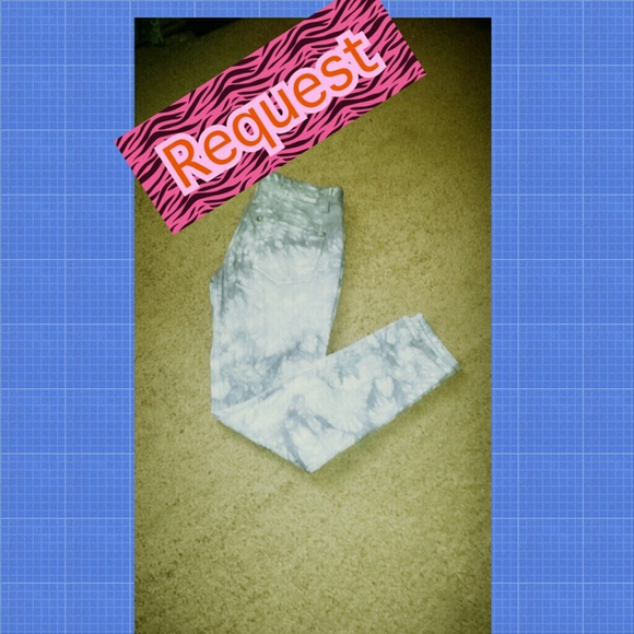 Tie dye grey look jeans