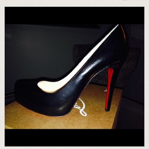 Christian louboutin , rolando