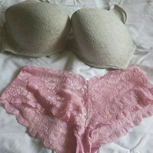 Victorias Secret Angel's Embrace bra and Panties!!