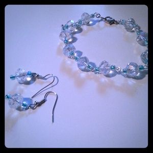 Earring and bracelet set.