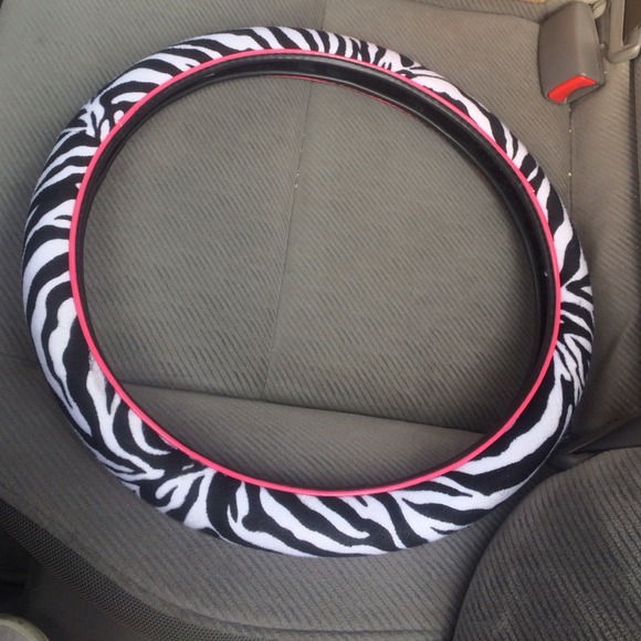 Steering wheel cover.