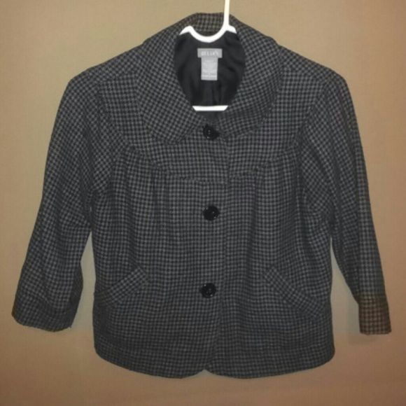 Cropped coat