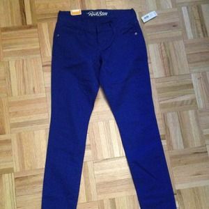 Old Navy RockStar Jeans NEVER WORN