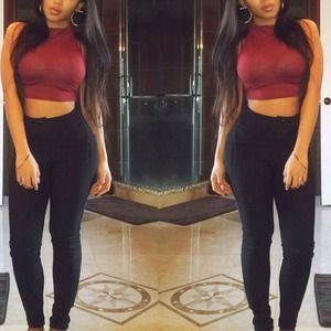 ❌***SOLD***❌Maroon crop top
