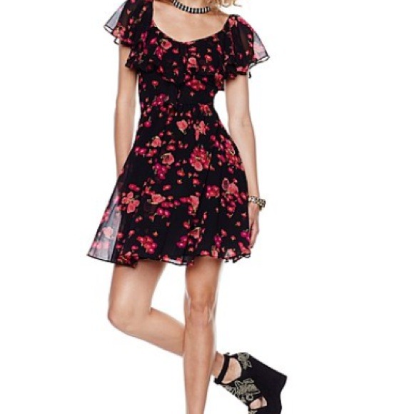 Betsey Johnson Dresses & Skirts - LOWEST💋🌹BETSEY JOHNSON DRESS Sz 10