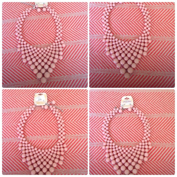 Coral Necklace Set - Picture 2 of 4