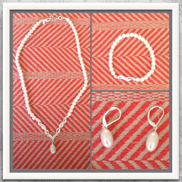Pearl Set - Picture 2 of 2