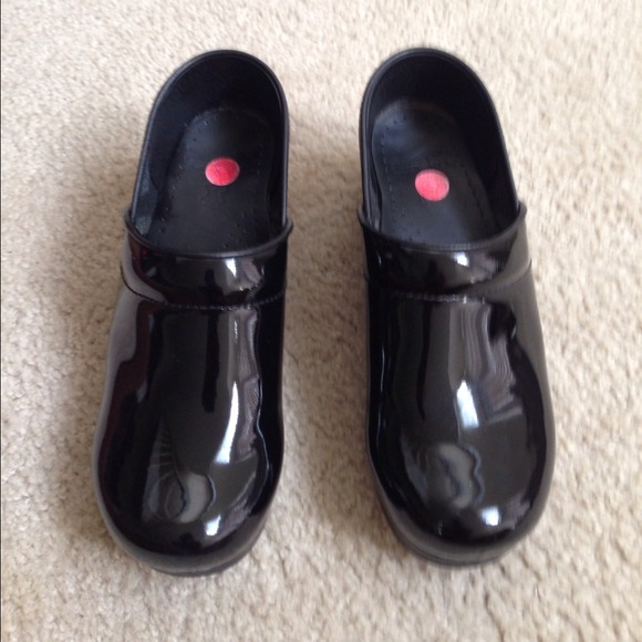 Dansko Black Patent Professional Clog
