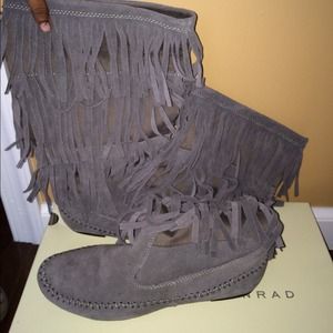 Lauren Conrad Grey Fringe Boots