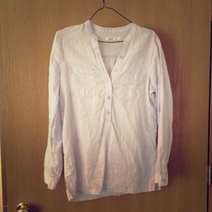 Old Navy Shirt (light purple) - Size Small
