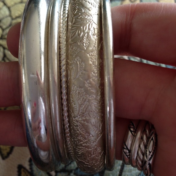 Bangles - Picture 4 of 4