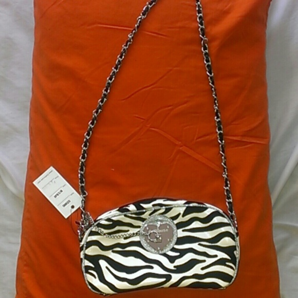 SOLD - Picture 3 of 4