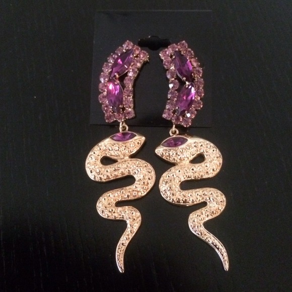 Purple eyed snake earrings