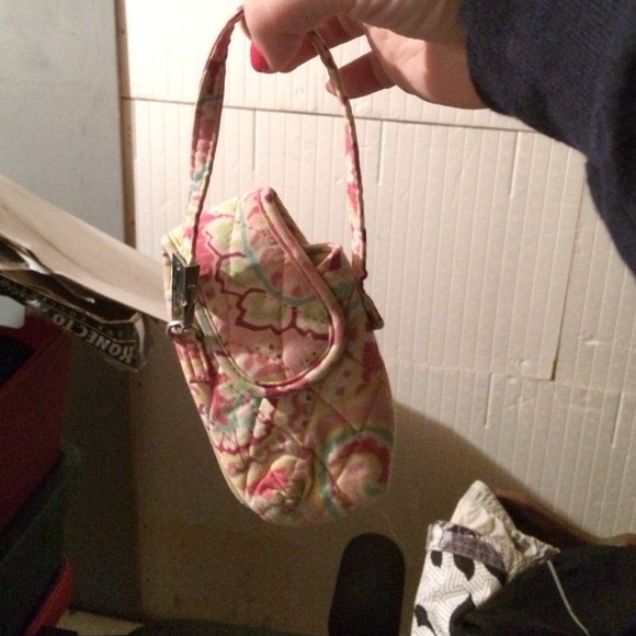 Phone pouch