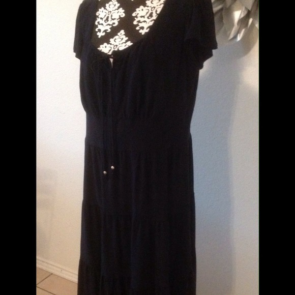 Plus size Navy 3 tier dress.