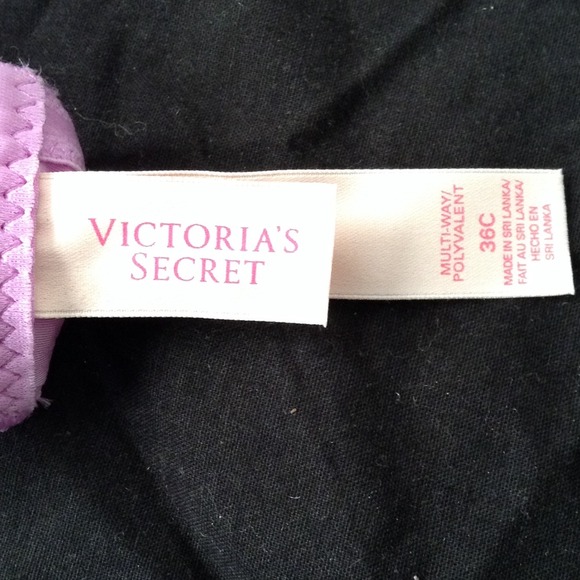 Two Victoria secret bras size 36C - Picture 2 of 2