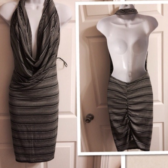 Dresses & Skirts - 🆕Grey and black cowl neck backless dress.
