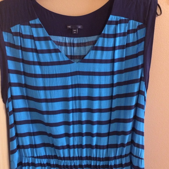 Gap dress - Picture 2 of 4