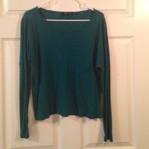 Green long sleeve shirt