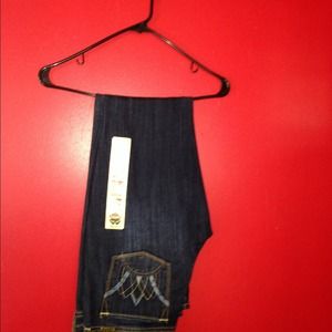 New!!! Never Worn, Lucky Brand Jeans!!!