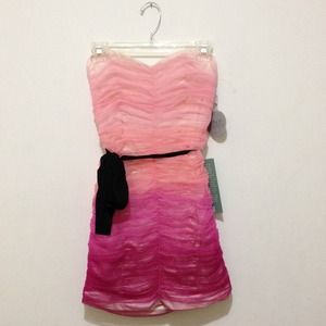 Pink ombré strapless dress