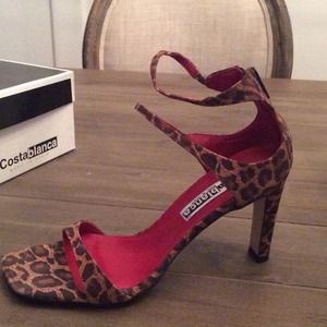 Leopard sandal