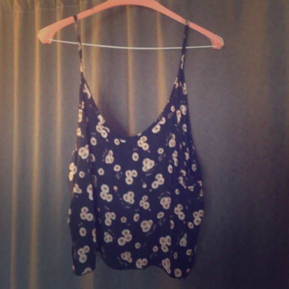 BUNDLED Brandy melville sunflower tank
