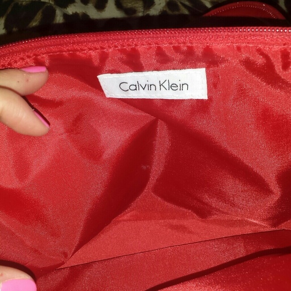 Purse .. - Picture 2 of 4