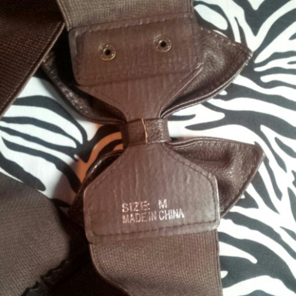 Cute Brown Bow Belt - Picture 3 of 4