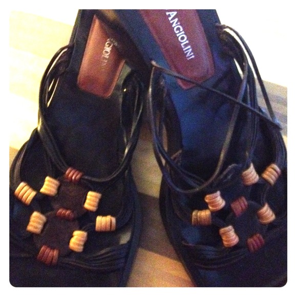 Shoes sandals