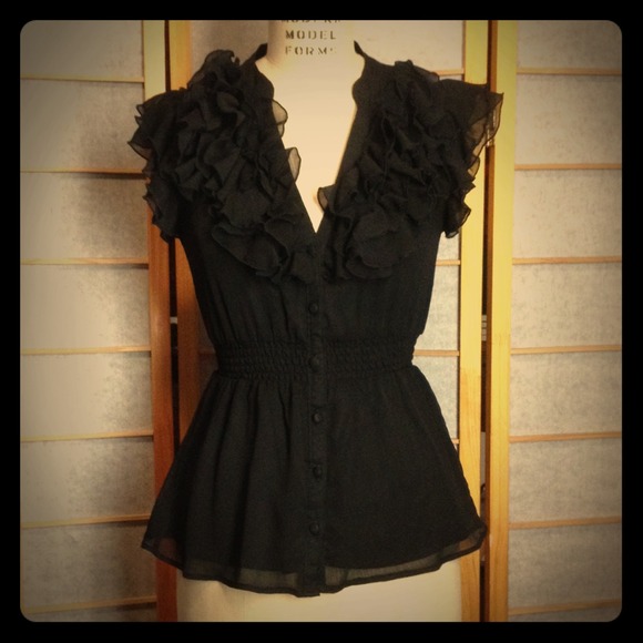 H&M Sheer Ruffled Top - Black