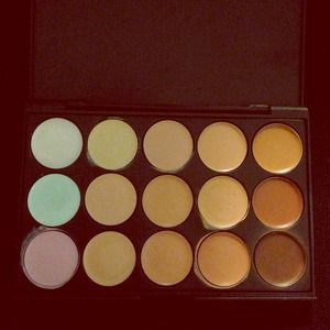 Concealer & corrector palette
