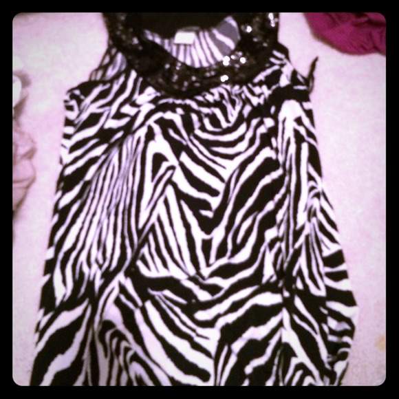 Sequence Zebra print tank!