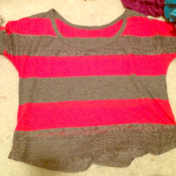 Pink and grey lace half shirt