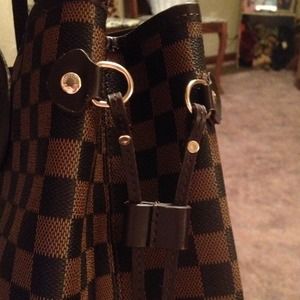 REDUCED LV tote Neverfull-more pics in my closet