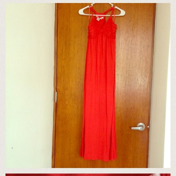 Maxi