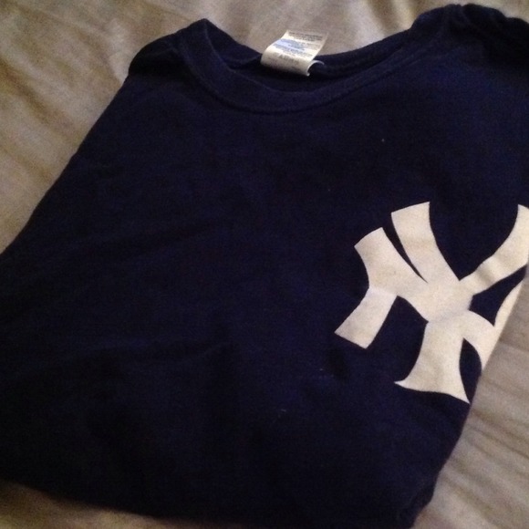 Yankee t shirt