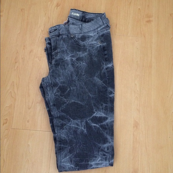 Tie dye skinny jeans