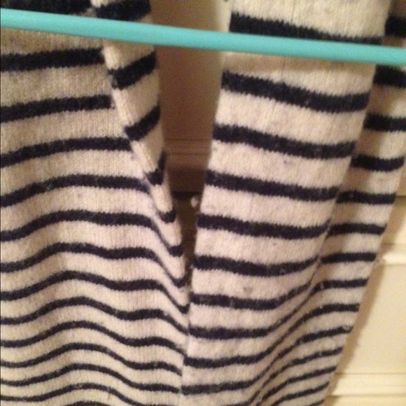 Scarf - Picture 2 of 2