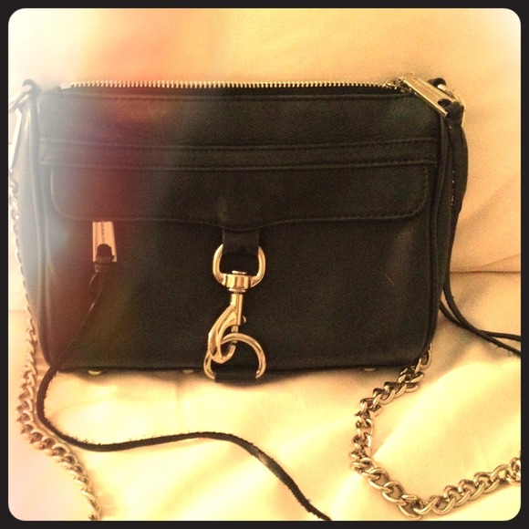 SOLD ⛔️Rebecca minkoff black mini mac