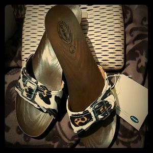 *SALE*Dr Scholls Leopard print sandals NWT SZ 7
