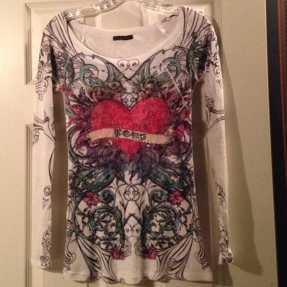 Multi colored T-shirt