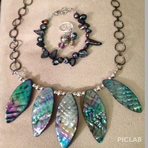 💖" Summer Days" Statement shell Leaf  AB Set !