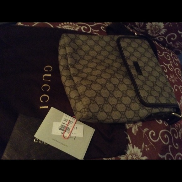 100% Authentic Gucci Crossbody
