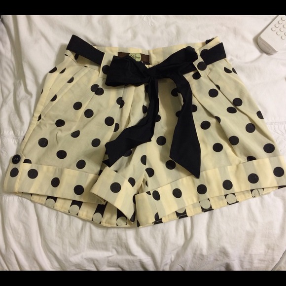 Eva Franco Polka Dot Shorts Sz 0