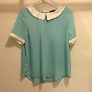 Never worn Cute Forever 21 turquoise Blouse