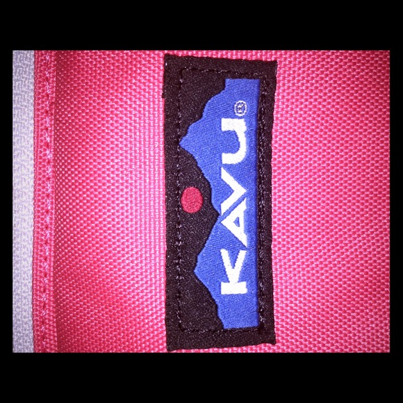 New KAVU shoulder bag pink